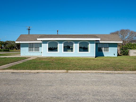 2nd image of 1601 Bayshores Dr