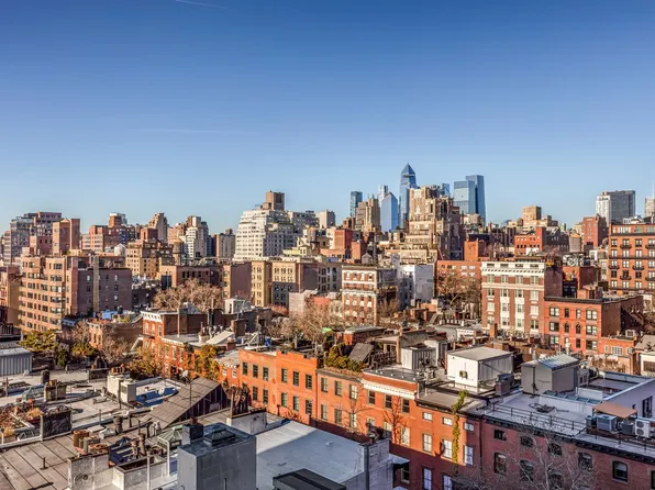 24 Fifth Avenue image 1 of 16