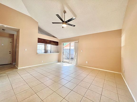 3rd image of 2674 Markham Ct