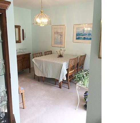 5th image of 40838 Newport Dr