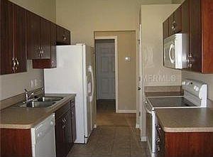 3rd image of 2279 N San Mateo Dr