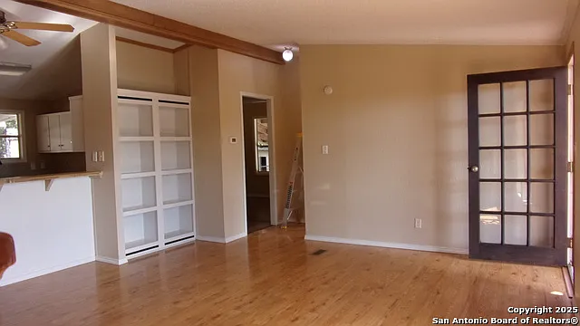252 Sir Winston Dr — Photo 9