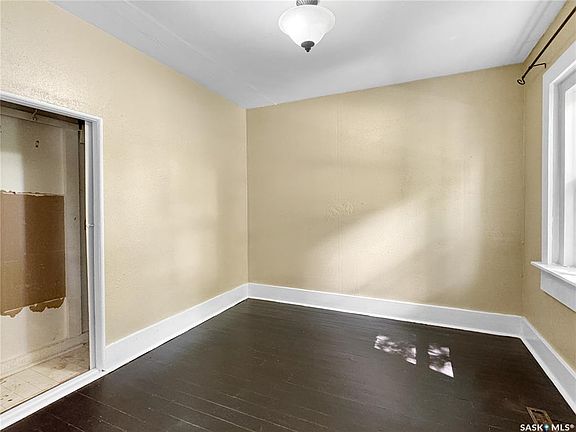 5th image of 309 3rd STREET W