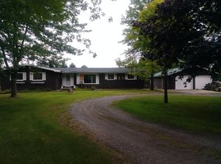 622 Bishop Rd, Sterling, MI 48659