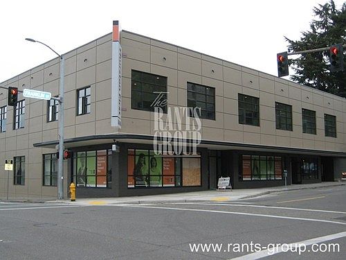 2nd image of 600 Franklin St SE