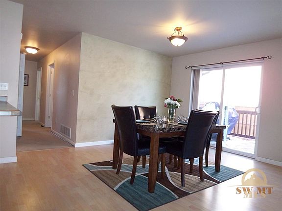 5th image of 1106 B Biehl Dr