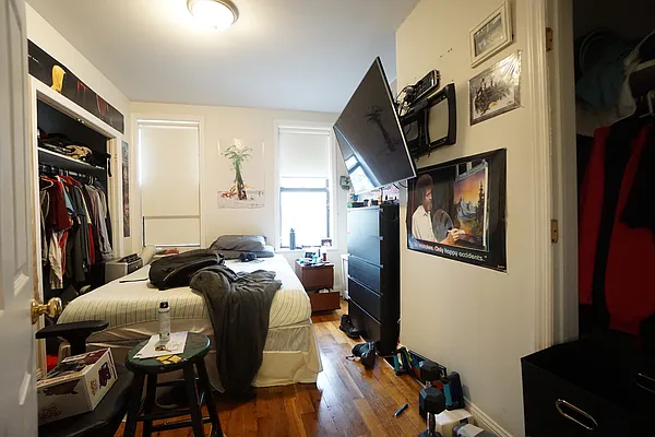 Rented by Rennit Inc. | media 18