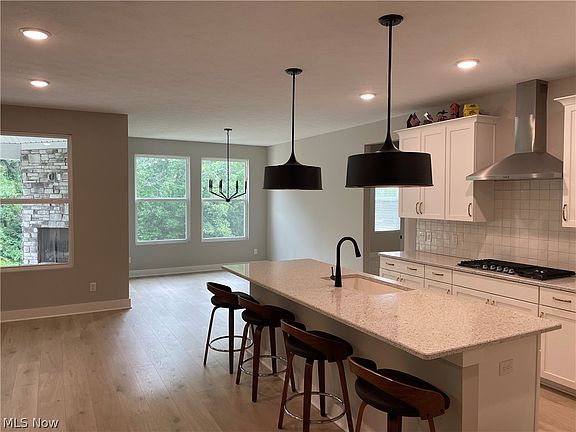 5th image of 2783 Galway Dr