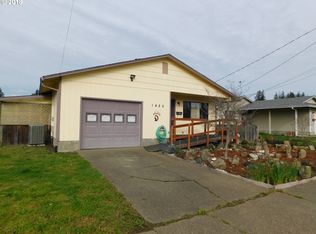 1425 Maryland Ave, Myrtle Point, OR 97458