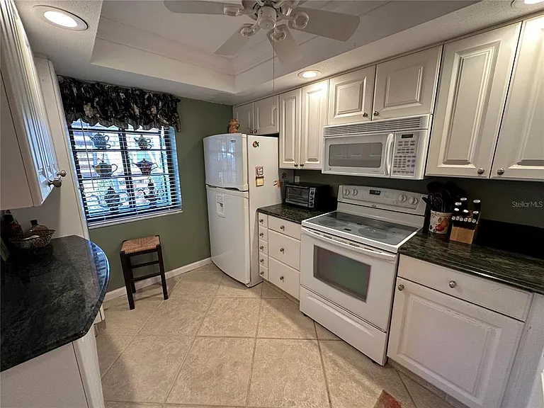 760 Avenida Estancia #217 — Photo 7
