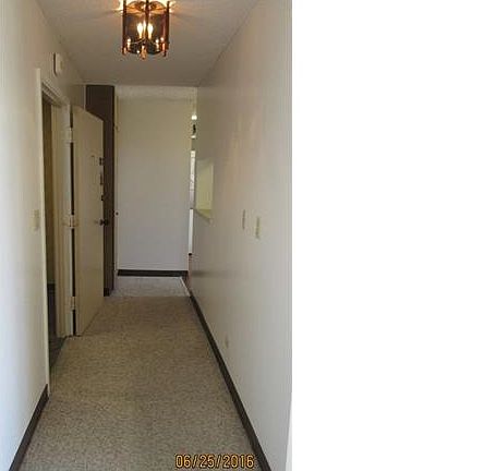4th image of 920 Ward Ave APT 15H