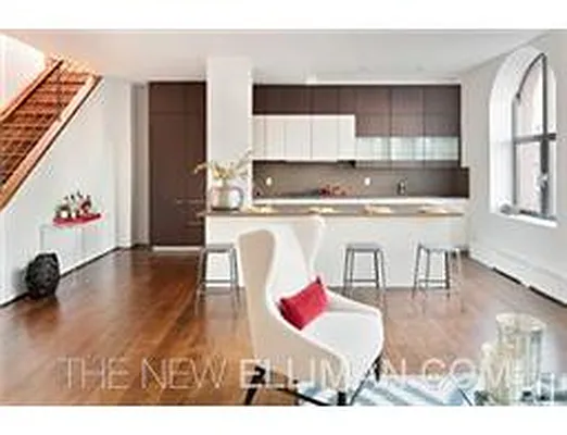 Sold by Douglas Elliman | media 14