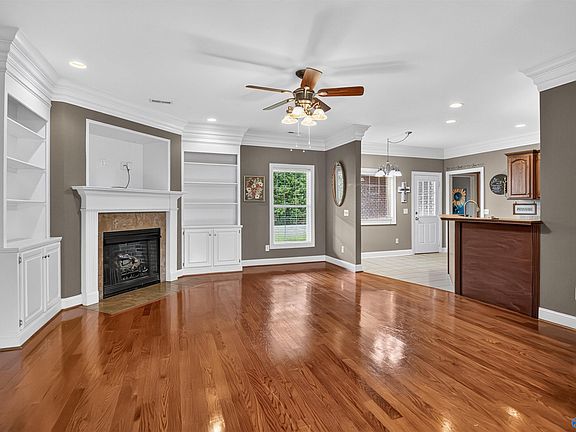 5th image of 112 Fawn Forest Dr