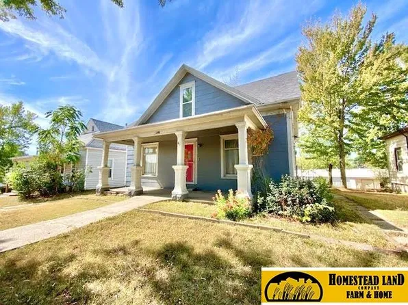 1205 F St, Fairbury, NE 68352