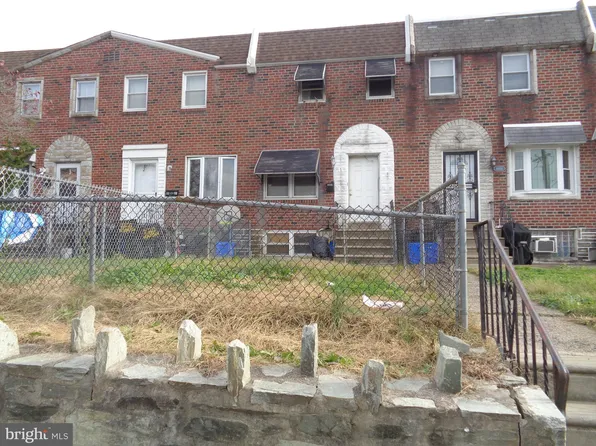 8435 Walker St, Philadelphia, PA 19136