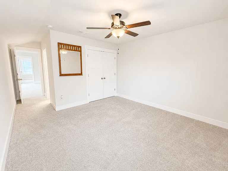404 Cattail Hollow Way — Photo 26