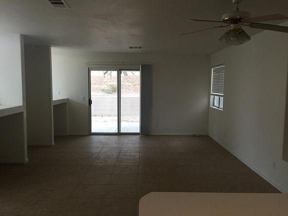3rd image of 2784 Wild Cactus Ct