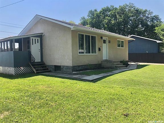 2nd image of 244 Northern AVENUE