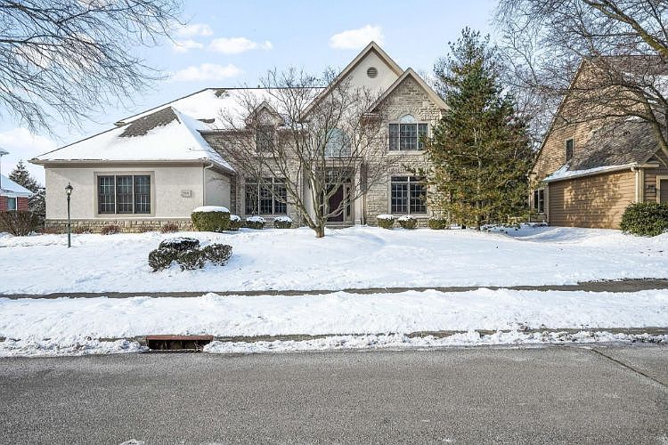 1st image of 5819 Rushwood Dr