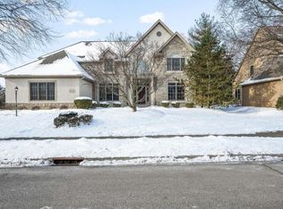 5819 Rushwood Dr, Dublin, OH