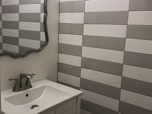 3rd image of 2032 N Mira Vista Way