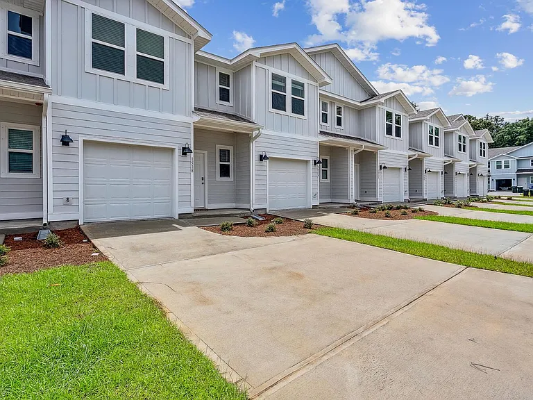 1518 Iroquois Ct — Photo 27