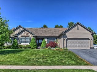 110 Forry Dr, Ephrata, PA