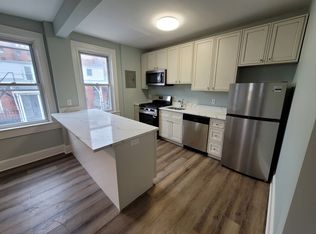 3219 N Calvert St APT F, Baltimore, MD 21218