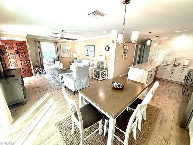 1435 Curlew Ave #1 — Photo 6