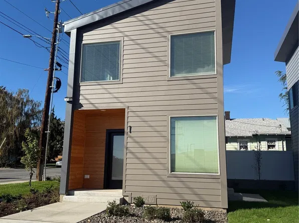1034 9th Street #1, Wenatchee, WA 98801
