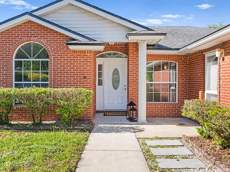 7668 Fawn Lake Dr N — Photo 1