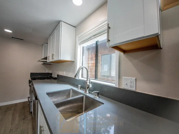 1020-1026 Coast Blvd S., 1024 Coast Blvd S., 1020-1026 S Coast Blvd #1020-02, La Jolla, CA 92037