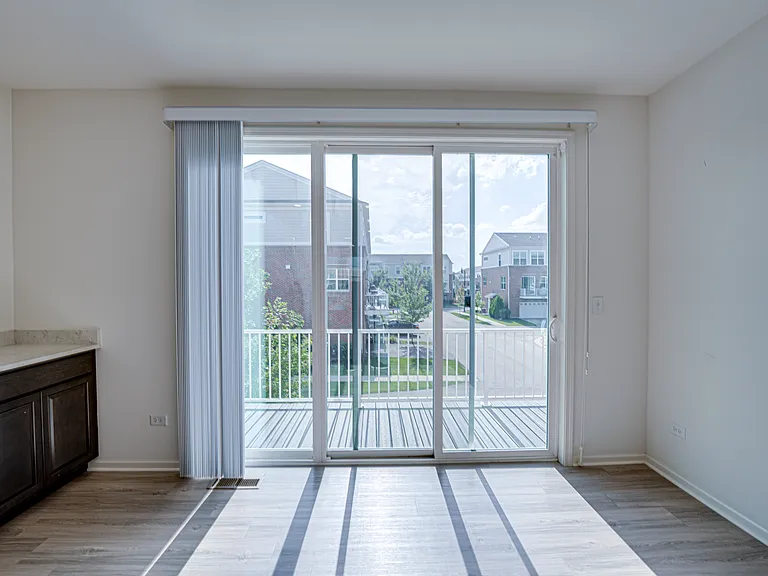 2945 Showplace Dr — Photo 14