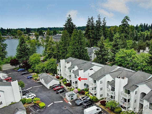3rd image of 11325 19th Avenue SE #311C