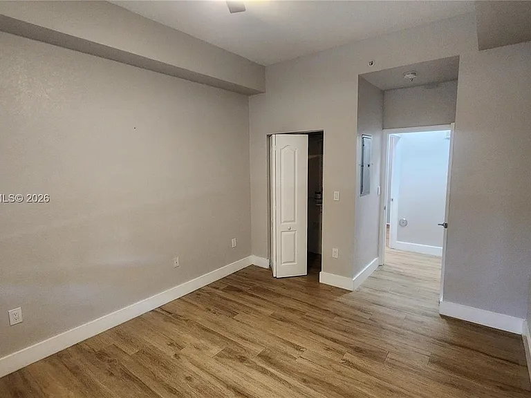 6001 SW 70th St #155 — Photo 8