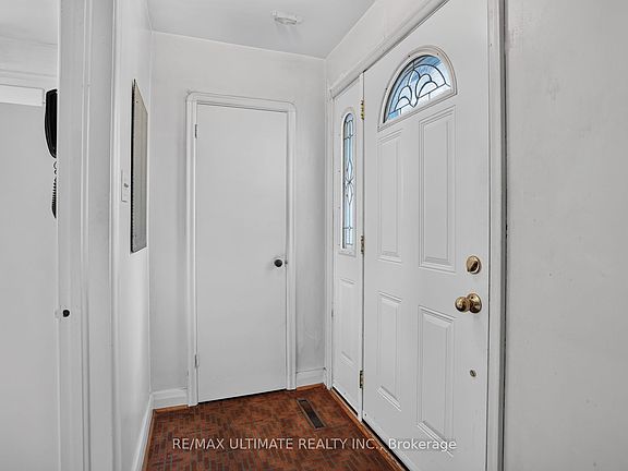 5th image of 85 Roebuck Dr
