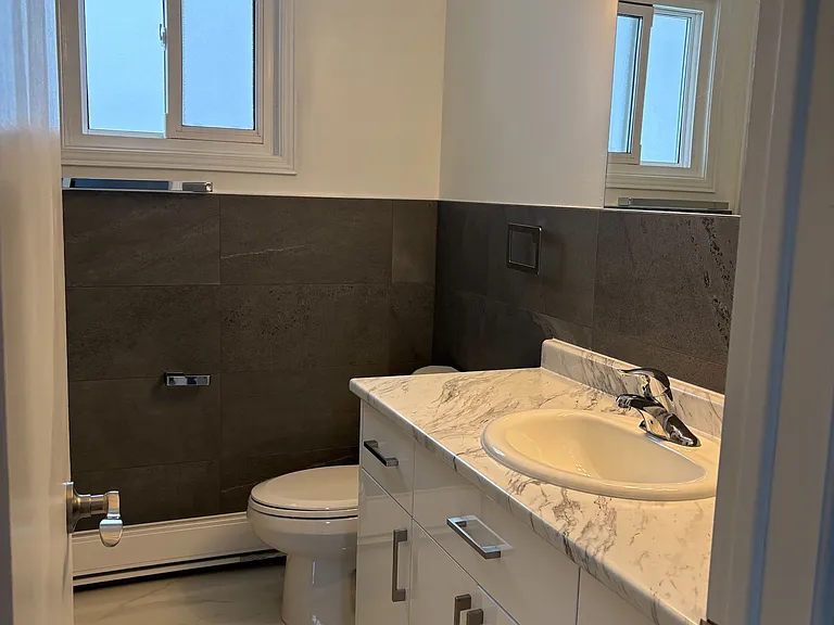 7989 Concession 6 Rd — Photo 10
