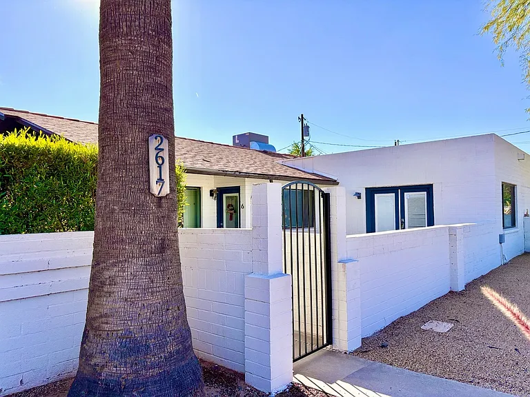 2617 E Campbell Ave #9 — Photo 22