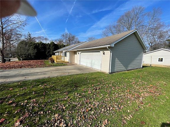 2nd image of 1883 Rettig Dr