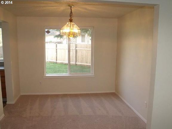 5th image of 15417 NE 13th Cir