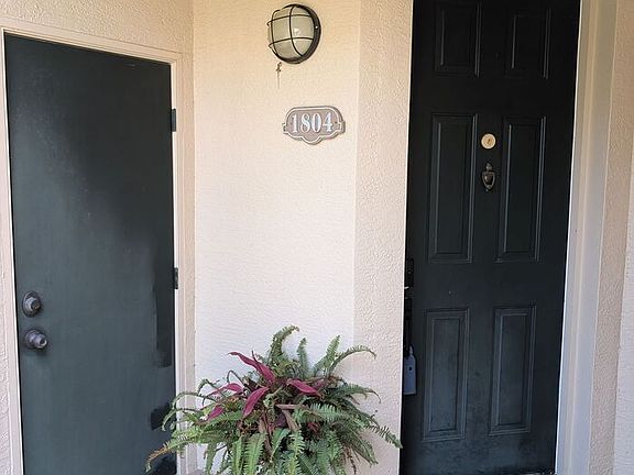 2nd image of 1804 Prestwick Pl #1804