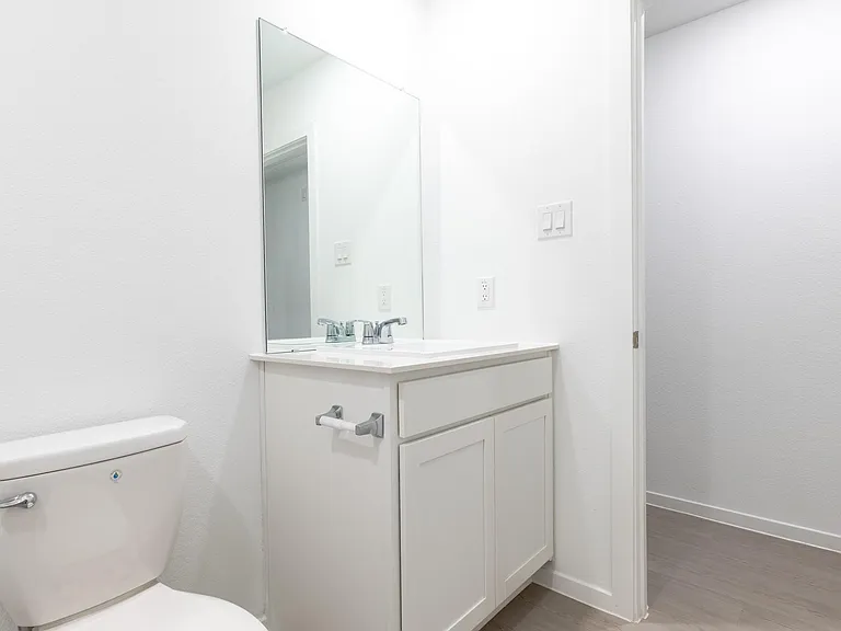 31406 Pratola Serra Cir — Photo 24