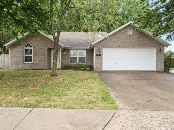 727 Applegate Ln, Lincoln, AR 72744