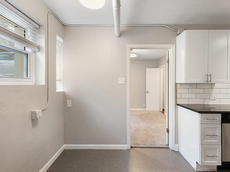 1020 Lincoln St — Photo 29