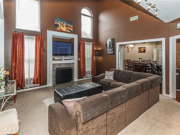 3rd image of 12634 Geist Cove Dr
