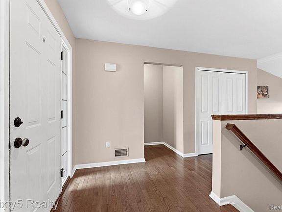 4th image of 9224 Apple Cider Ln