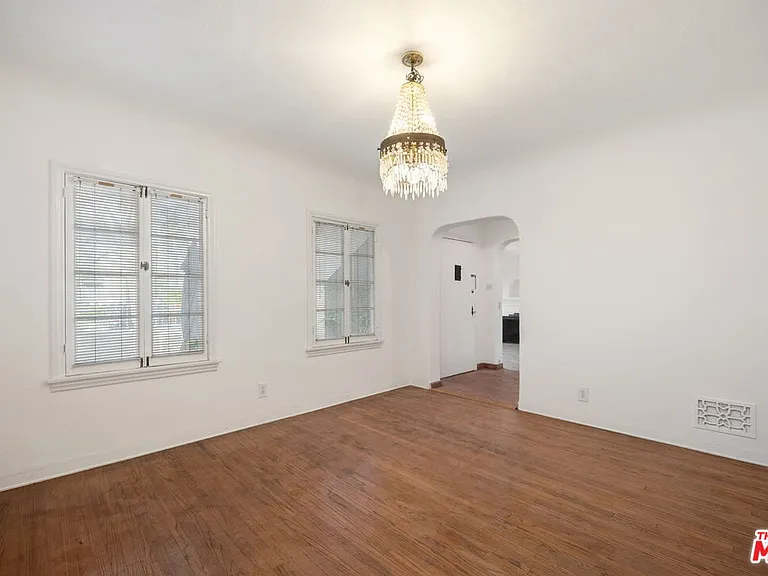 436 S Rexford Dr — Photo 5