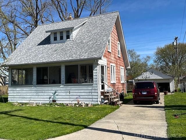 1st image of 540 Holland St