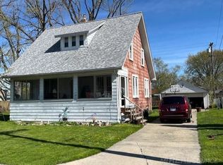 540 Holland St, Marine City, MI 48039