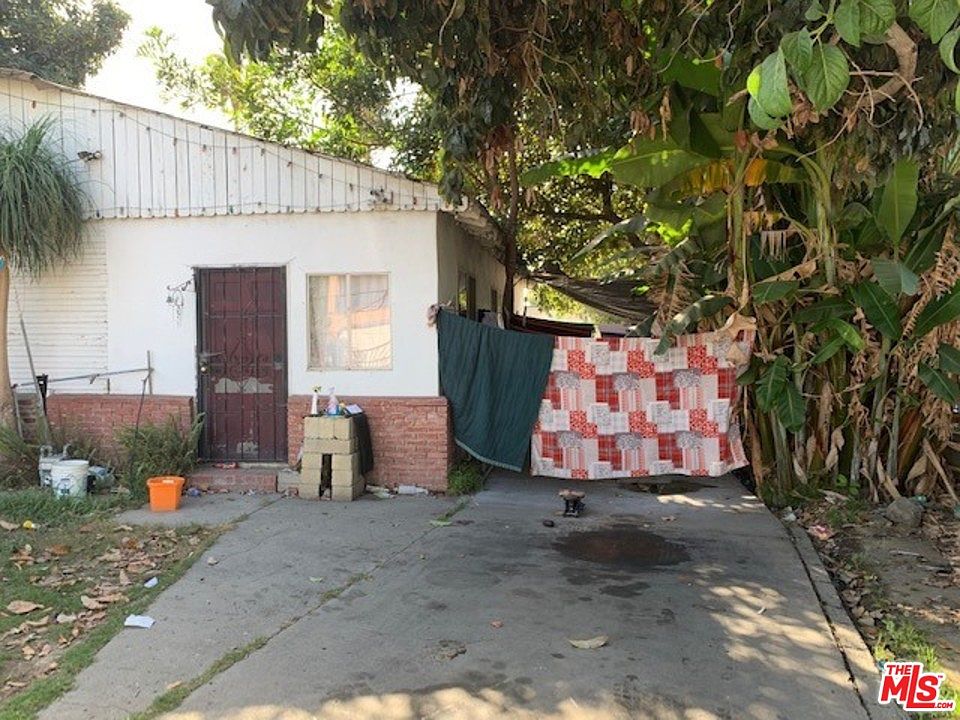 2nd image of 1702 E 66th St